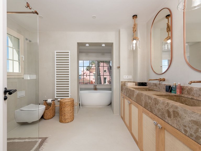 Villa for Sale in Puerto Banús, Malaga 22