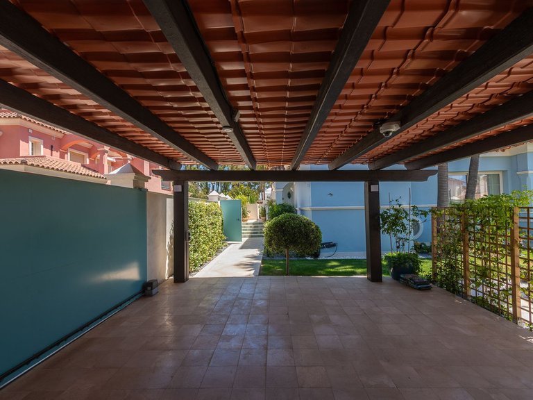 Villa for Sale in Puerto Banús, Malaga 40