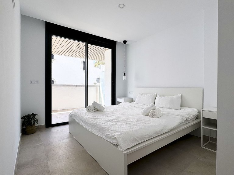 Apartment for Sale in Fuengirola, Malaga 9