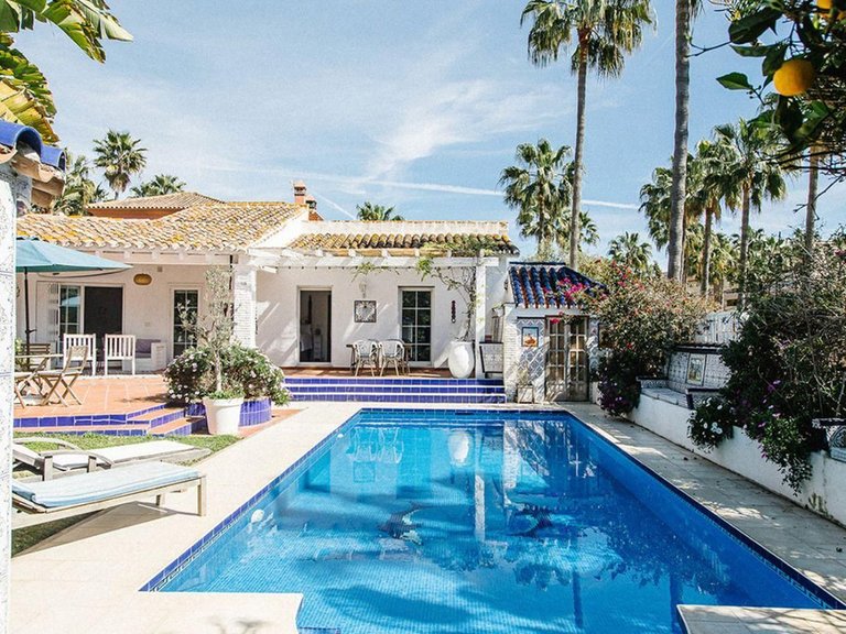Villa for Sale in Carib Playa, Malaga 1