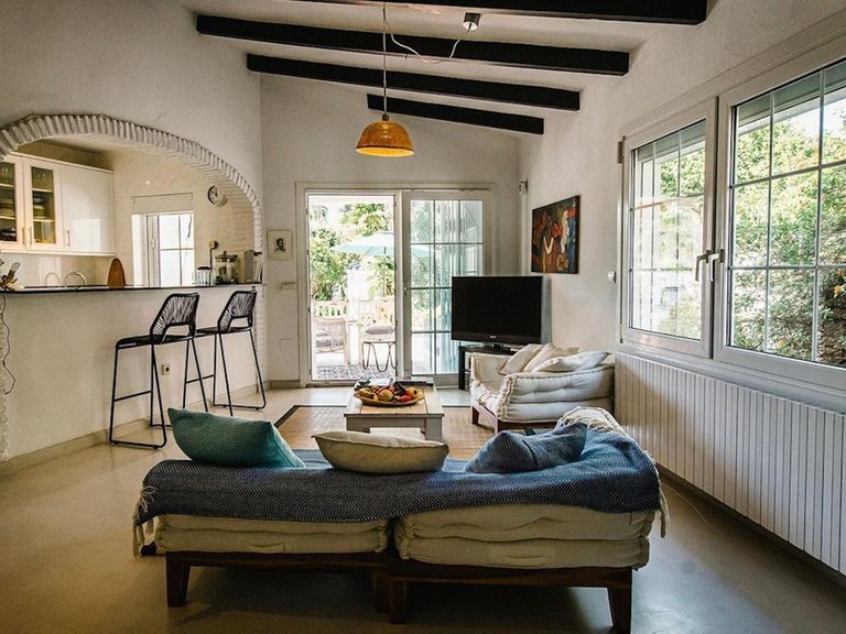 Villa for Sale in Carib Playa, Malaga 11