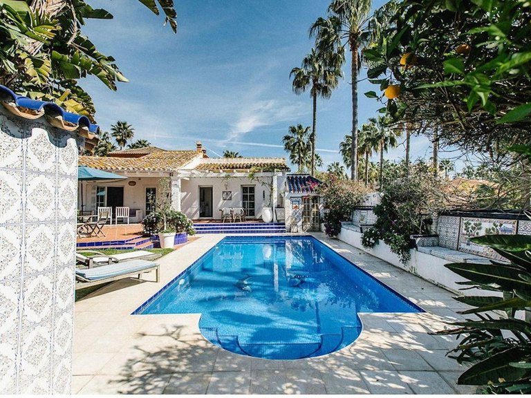 Villa for Sale in Carib Playa, Malaga 9