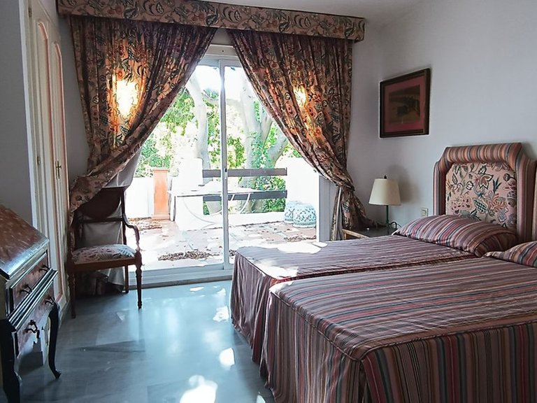 Apartment for Sale in Guadalmina Baja, Malaga 13