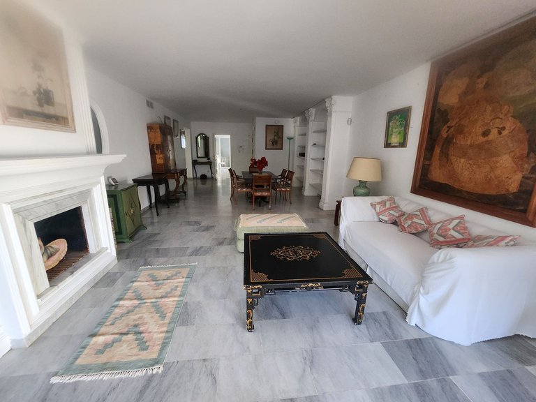 Apartment for Sale in Guadalmina Baja, Malaga 3