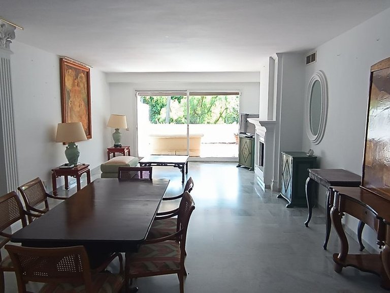 Apartment for Sale in Guadalmina Baja, Malaga 6