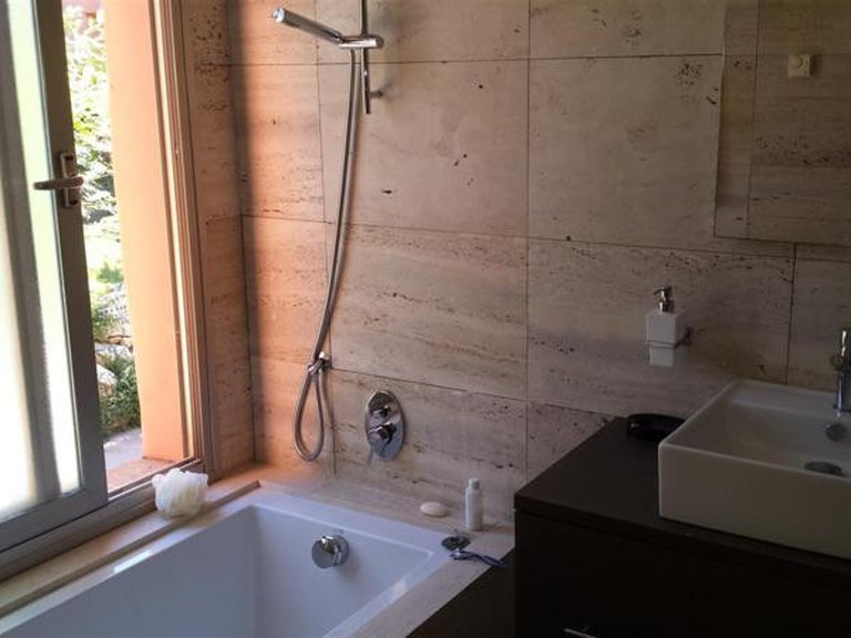 Villa for Sale in Manilva, Malaga 10