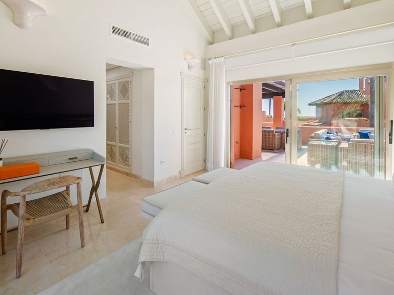 Apartment for Sale in Marbella, Malaga 29