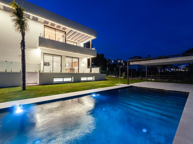 Villa for Sale in Costa del Sol Benahavís, Malaga 23
