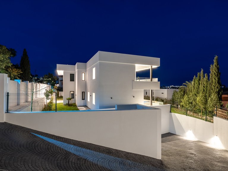 Villa for Sale in Costa del Sol Benahavís, Malaga 28