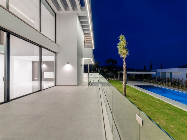 Villa for Sale in Costa del Sol Benahavís, Malaga 32