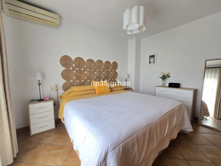 Villa for Sale in Cancelada, Malaga 18