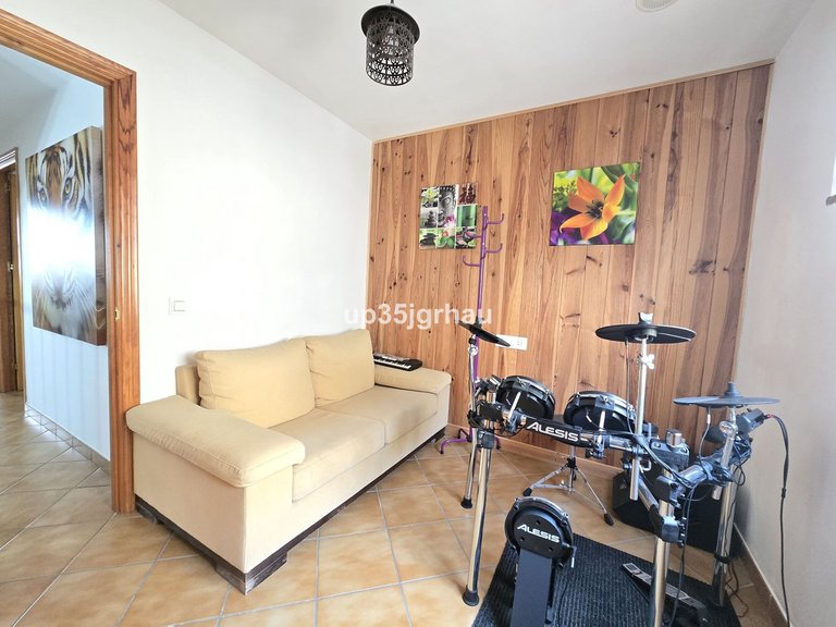 Villa for Sale in Cancelada, Malaga 24