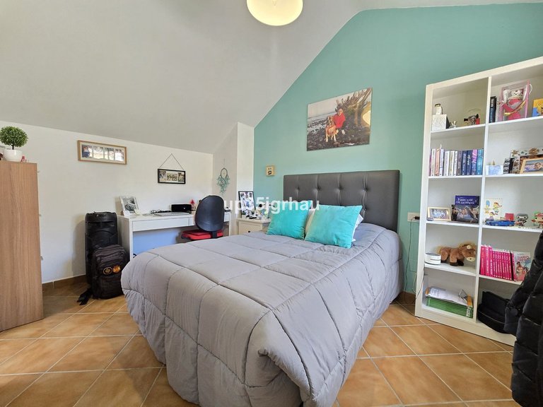 Villa for Sale in Cancelada, Malaga 28