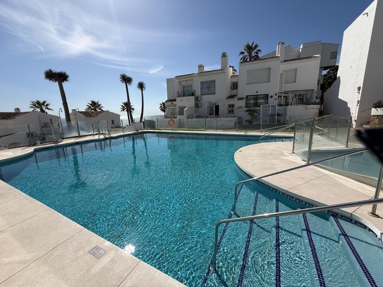 Villa for Sale in Calahonda, Malaga 14