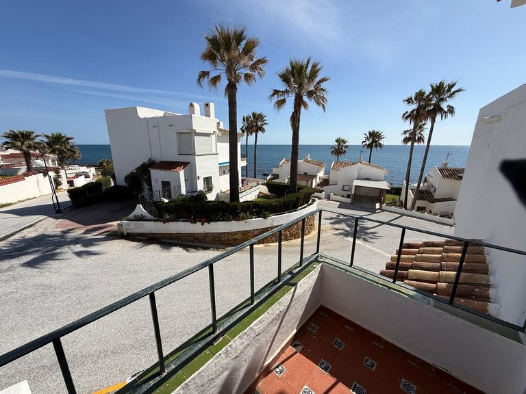 Villa for Sale in Calahonda, Malaga 2