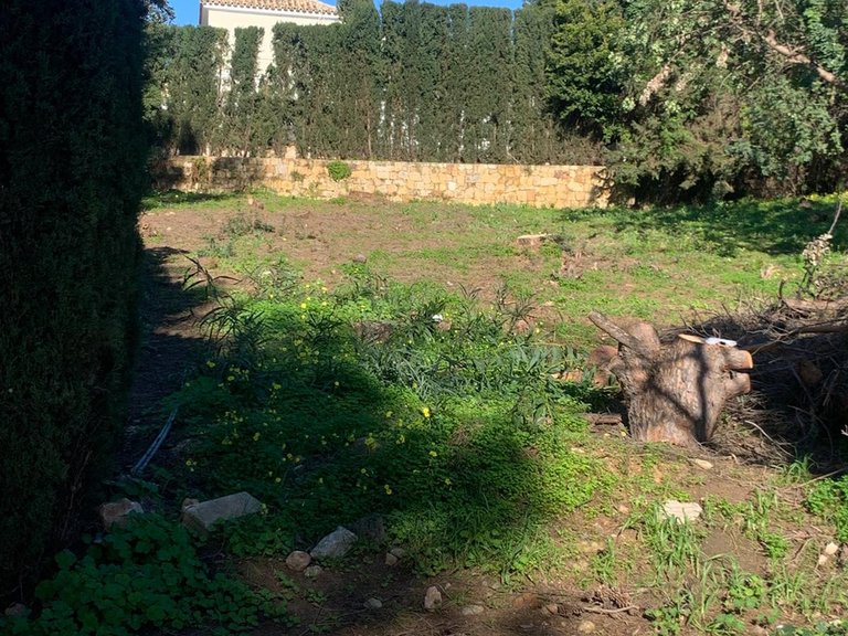 Plot for Sale in The Golden Mile, Malaga 9