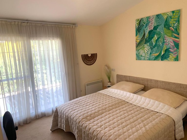 Villa for Sale in Estepona, Malaga 11