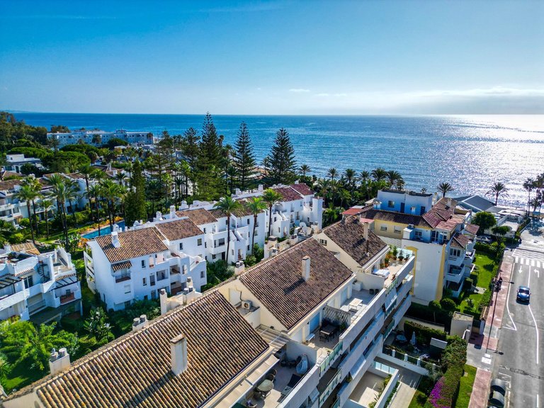Apartment for Sale in San Pedro De Alcántara, Malaga 1