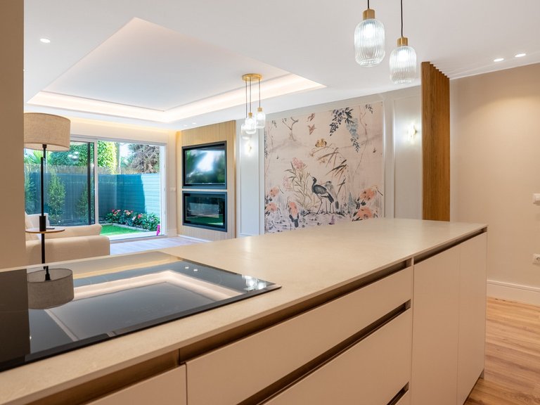 Apartment for Sale in San Pedro De Alcántara, Malaga 11