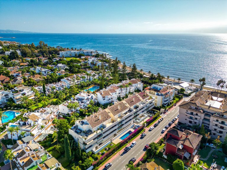 Apartment for Sale in San Pedro De Alcántara, Malaga 19