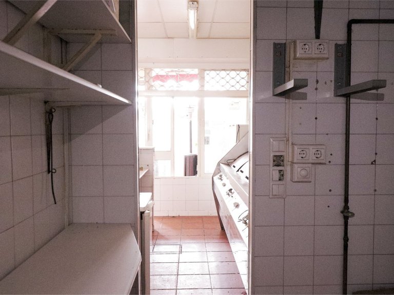 Commercial for Sale in Calahonda, Malaga 14