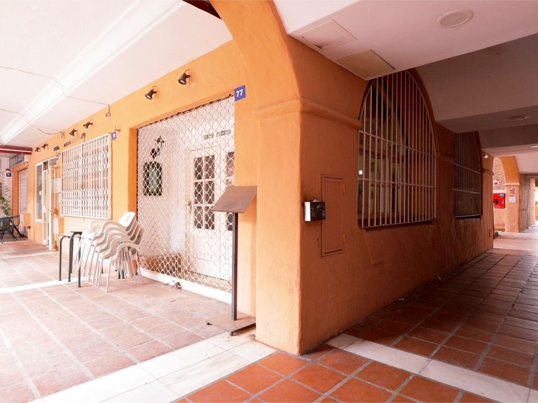 Commercial for Sale in Calahonda, Malaga 2