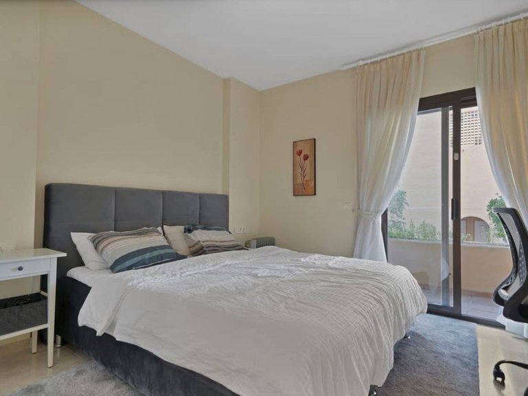 Apartment for Sale in San Luis De Sabinillas, Malaga 9