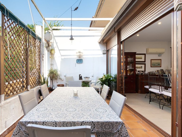 Villa for Sale in Sierrezuela, Malaga 21