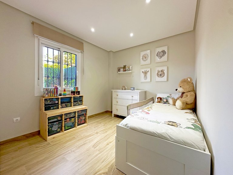 Apartment for Sale in Estepona, Malaga 7