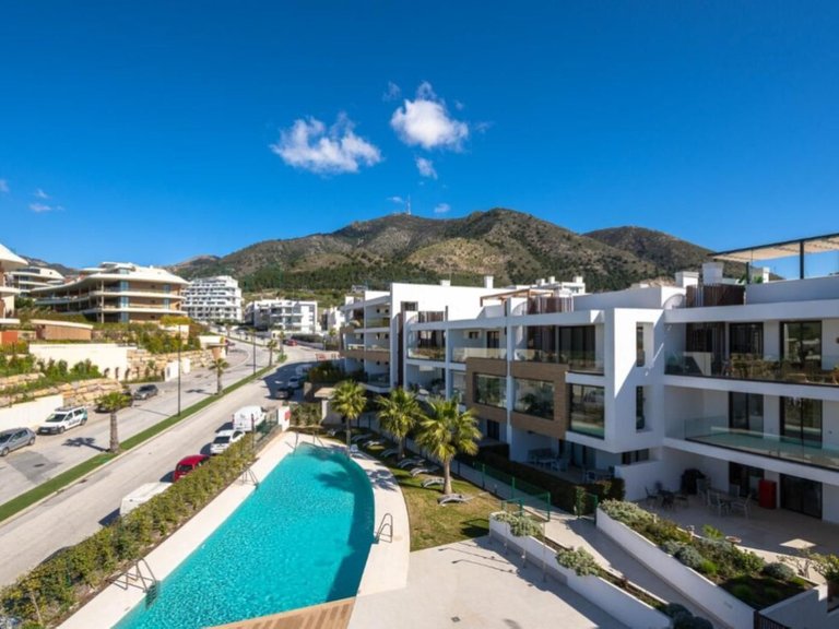 Apartment for Sale in Fuengirola, Malaga 15