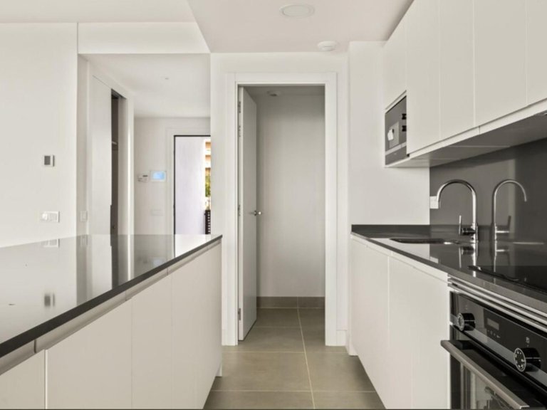 Apartment for Sale in Fuengirola, Malaga 18