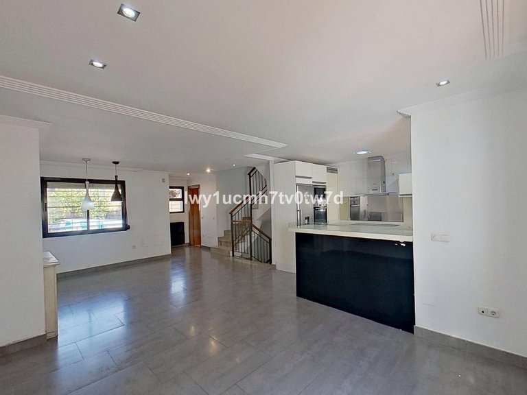 Villa for Sale in Churriana, Malaga 15