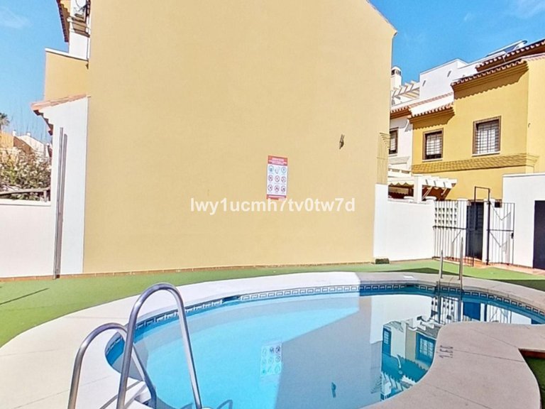 Villa for Sale in Churriana, Malaga 16