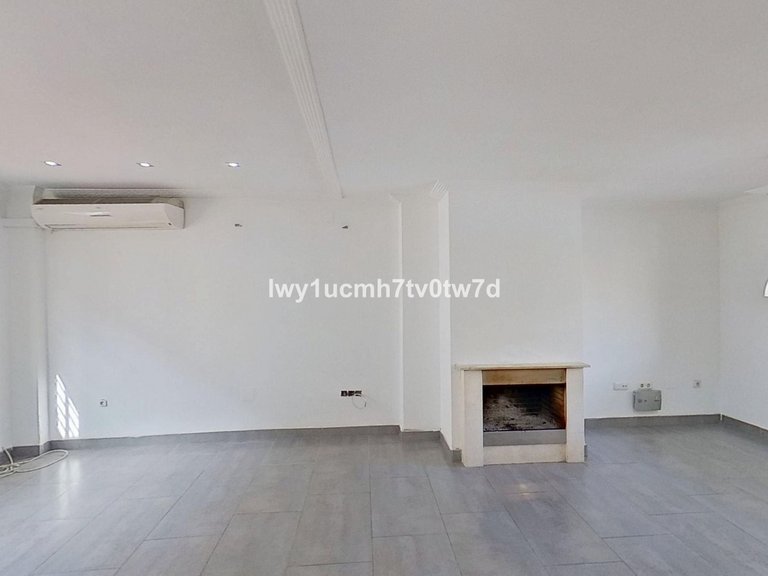 Villa for Sale in Churriana, Malaga 5