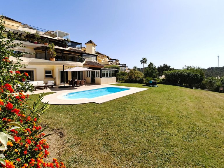 Apartment for Sale in San Roque Club, Cadiz 1