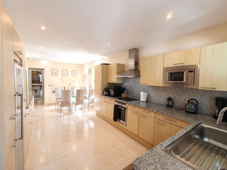 Apartment for Sale in San Roque Club, Cadiz 11
