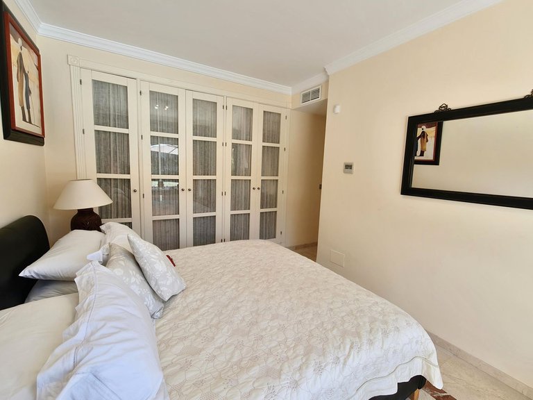Apartment for Sale in San Roque Club, Cadiz 15