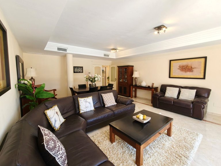 Apartment for Sale in San Roque Club, Cadiz 8