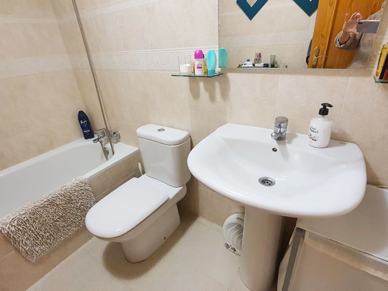 Apartment for Sale in Los Pacos, Malaga 10