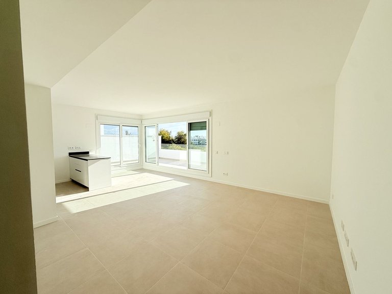 Apartment for Sale in Estepona, Malaga 6