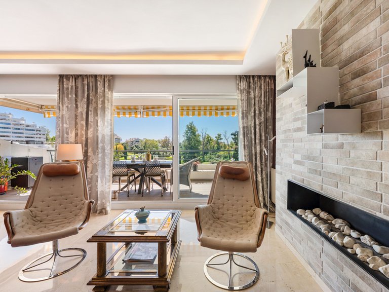 Apartment for Sale in Guadalmina Alta, Malaga 15