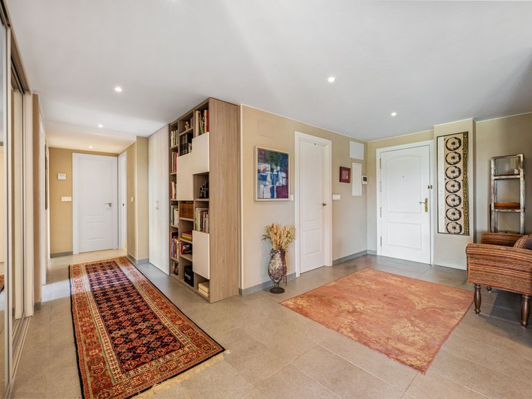 Apartment for Sale in Guadalmina Alta, Malaga 20