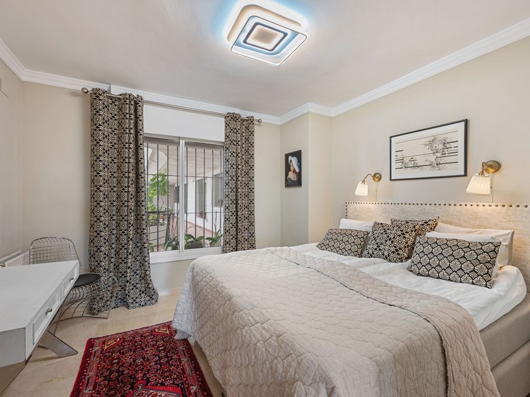 Apartment for Sale in Guadalmina Alta, Malaga 33