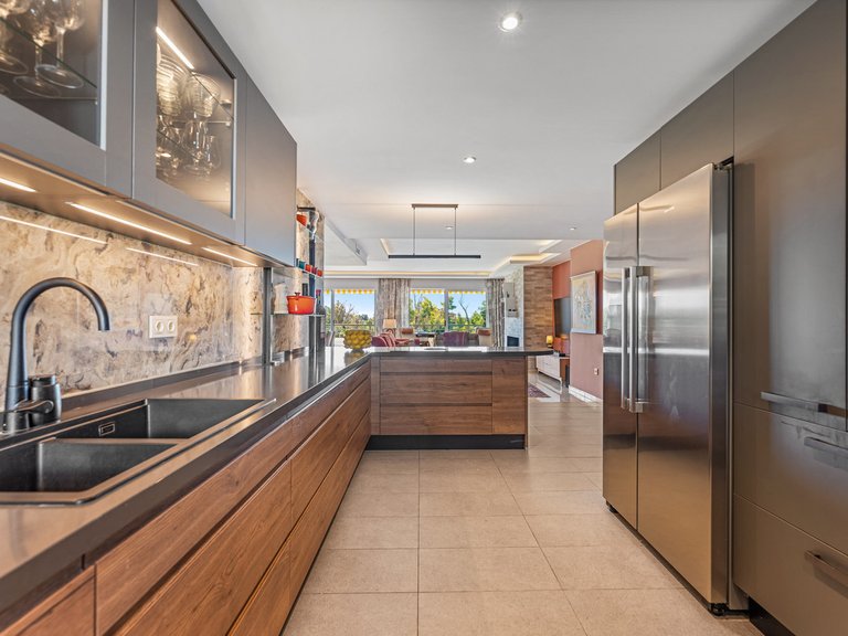Apartment for Sale in Guadalmina Alta, Malaga 8