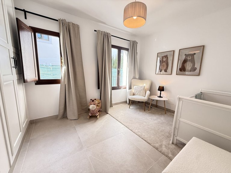 Villa for Sale in New Golden Mile, Malaga 15