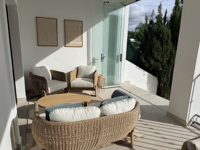 Villa for Sale in New Golden Mile, Malaga 21
