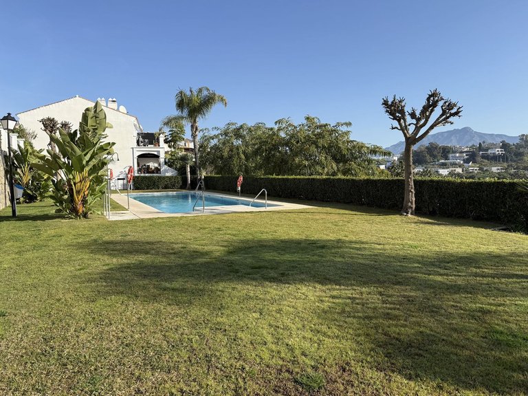 Villa for Sale in New Golden Mile, Malaga 26