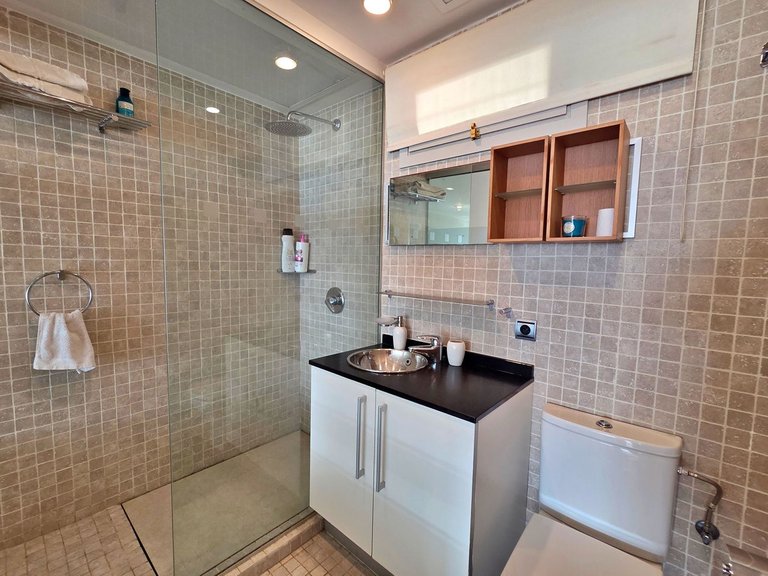 Apartment for Sale in Puerto Banús, Malaga 11