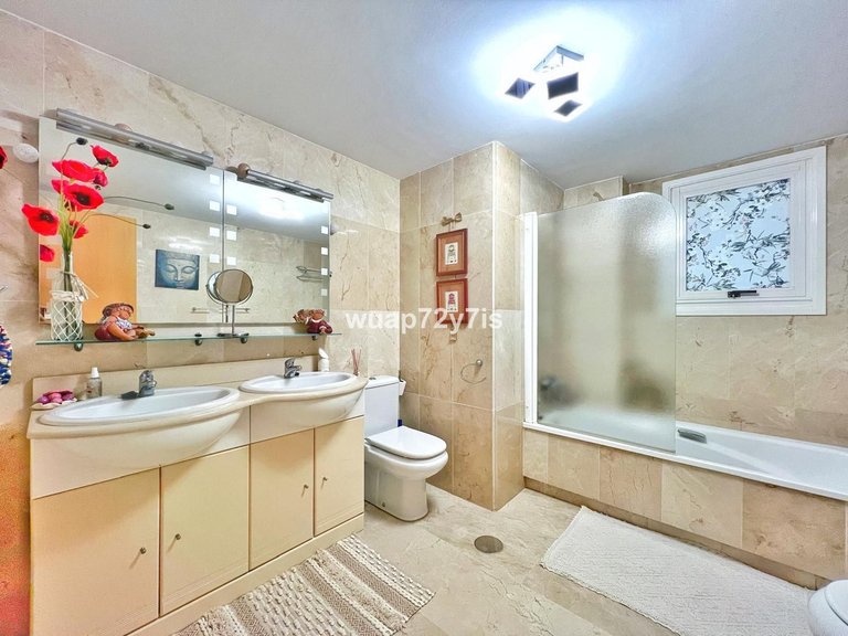 Apartment for Sale in Guadalmina Alta, Malaga 11