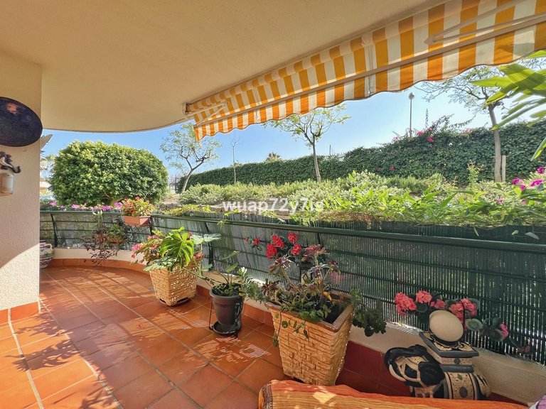 Apartment for Sale in Guadalmina Alta, Malaga 17